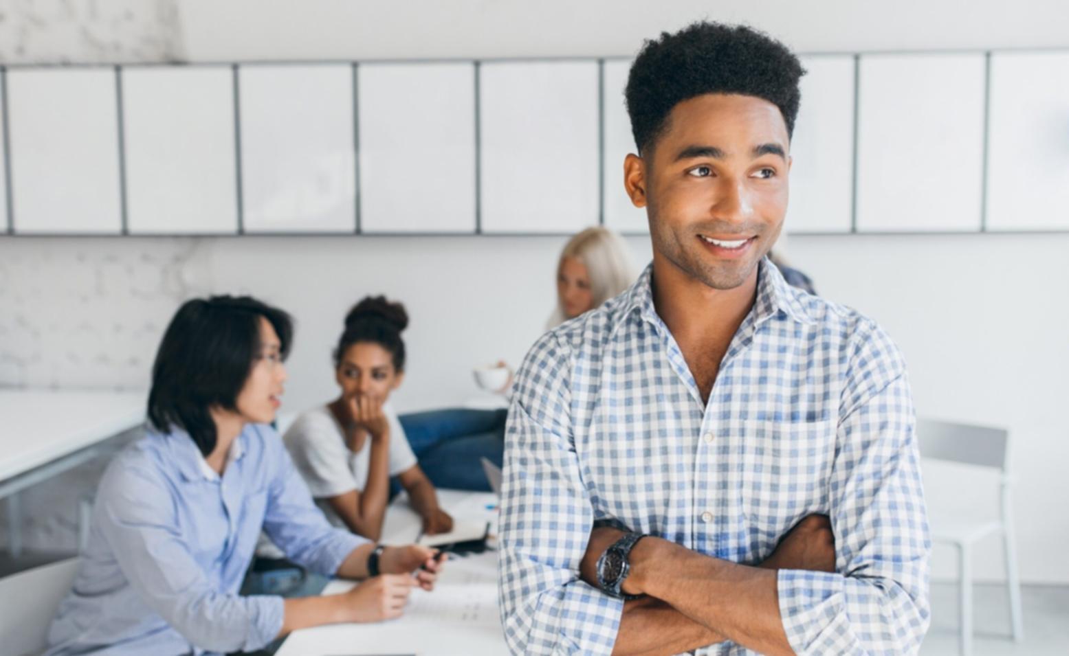 Détail d'organisation de bureau pour apprentissage en ligne